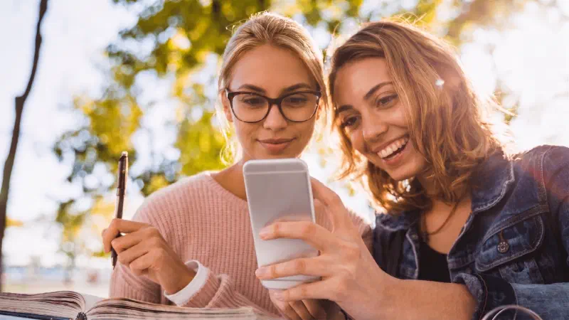 最好用的 Speak 替代 App，真正拿来对话（2026 年）